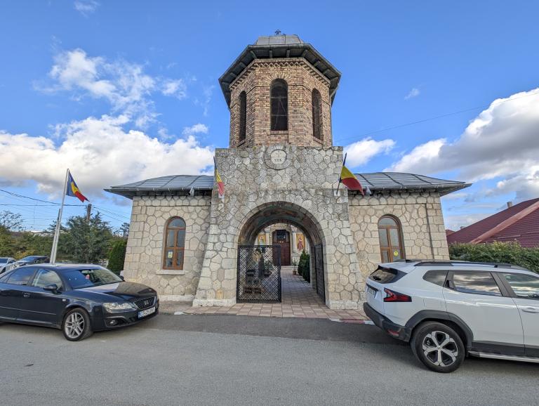 Biserica Naşterea Maicii Domnului