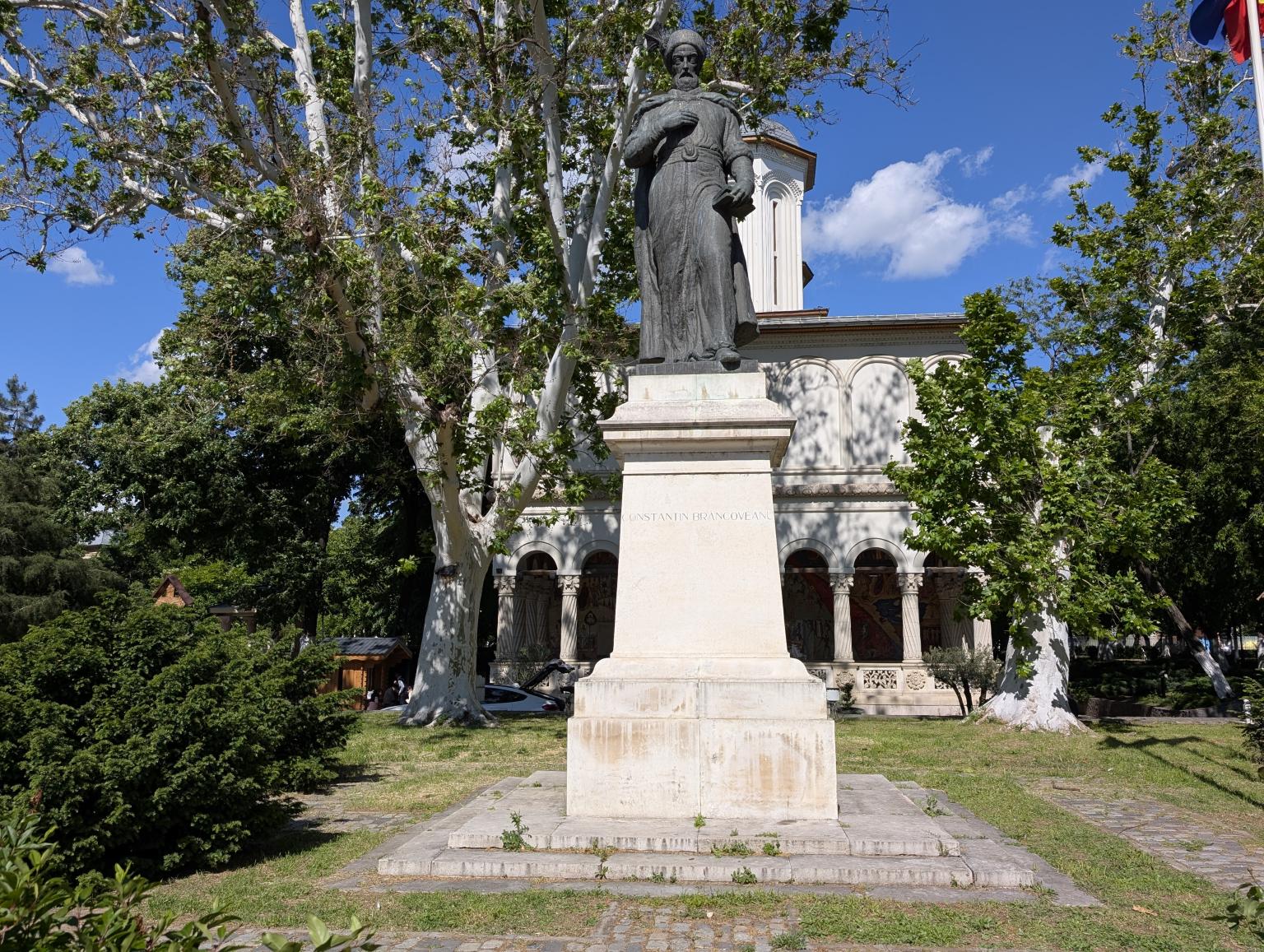 Statuia Lui Constantin Brâncoveanu