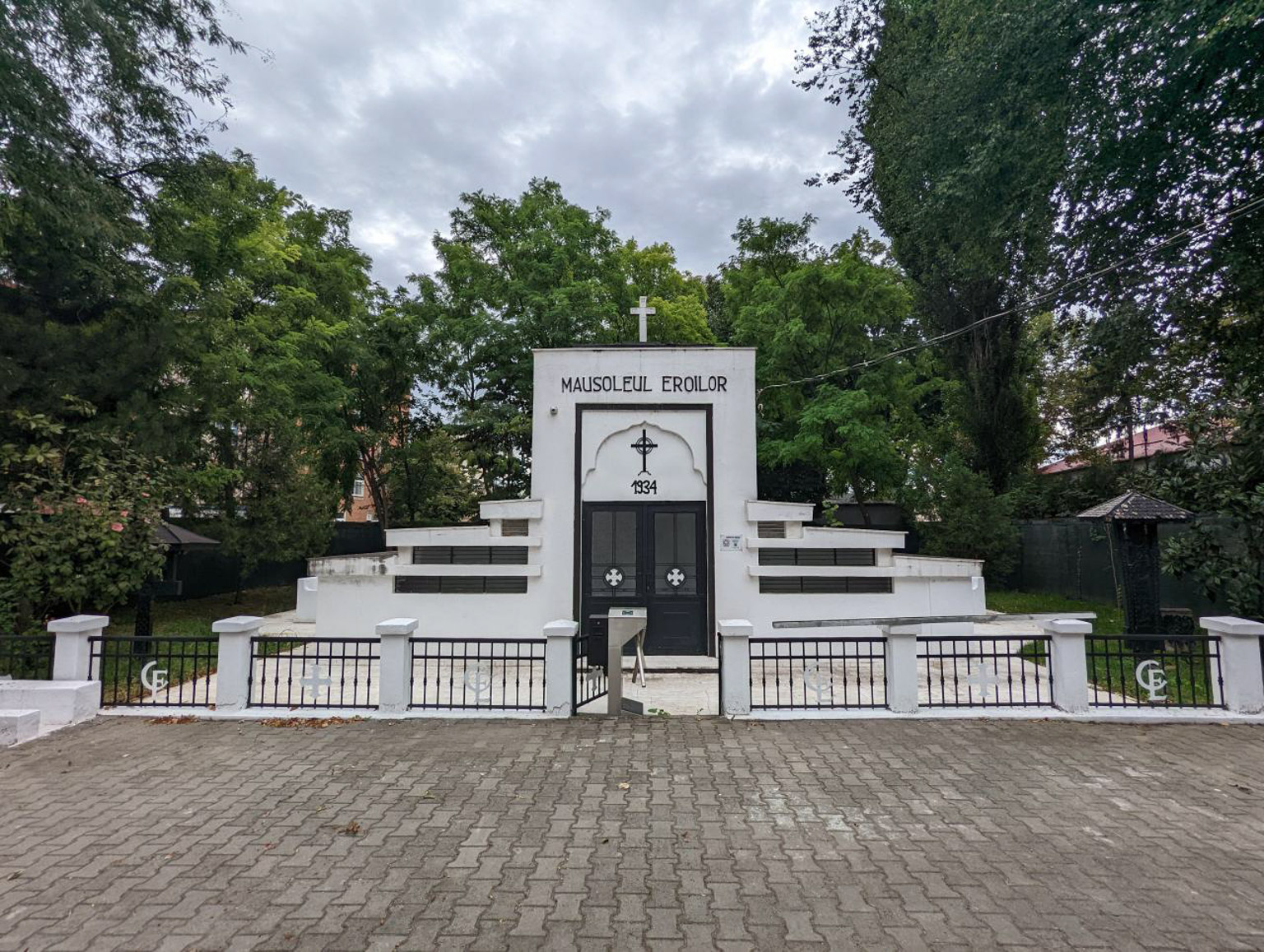 Biserica Înălţarea  Domnului" -a Eroilor