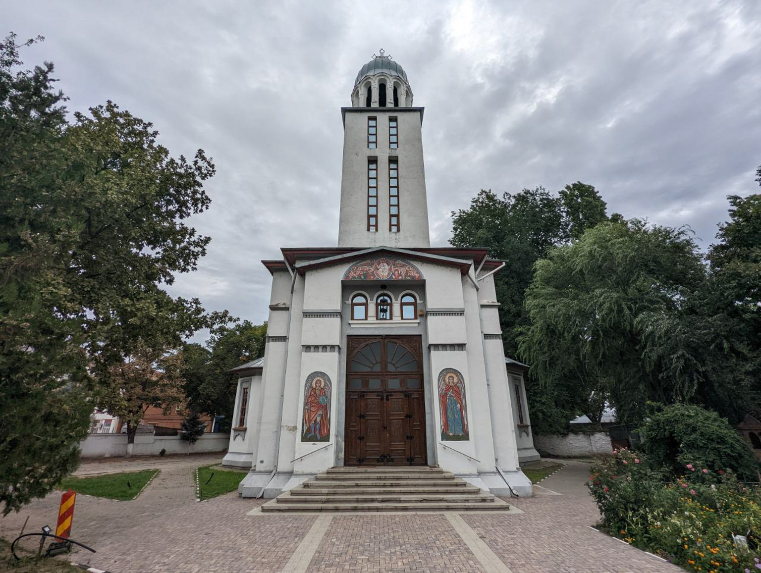 Biserica Înălţarea  Domnului" -a Eroilor