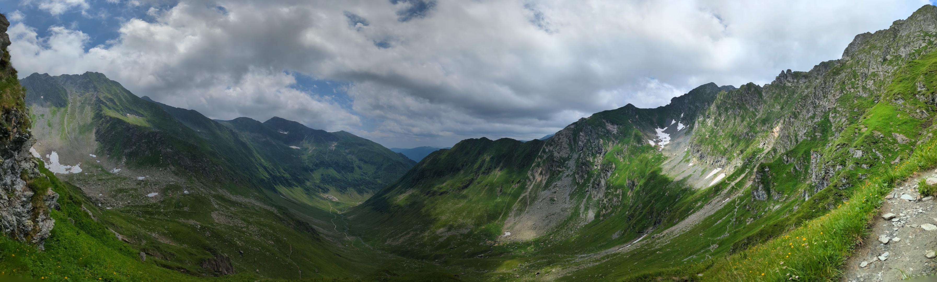 Fereastra Zmeilor - Lacul Capra
