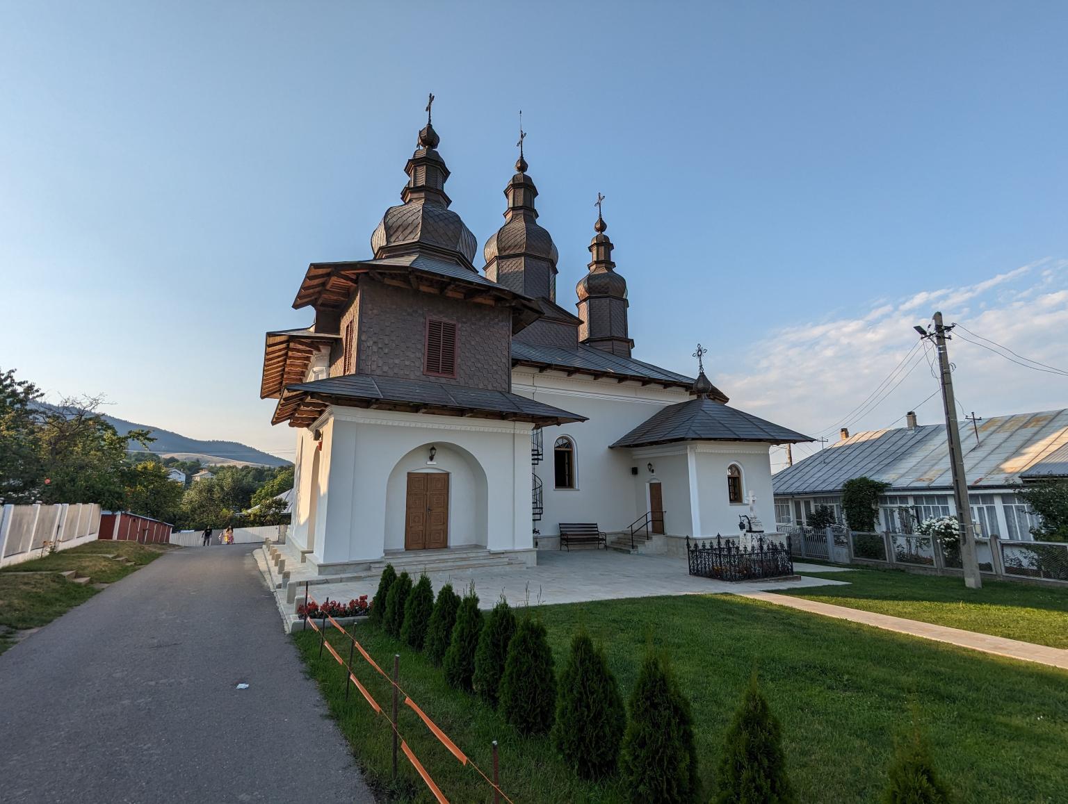 M n stirea V ratic M n stire In Varatec Neam Virtual Travel Guide 