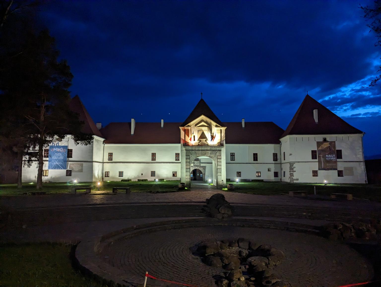 Cetatea Mikó