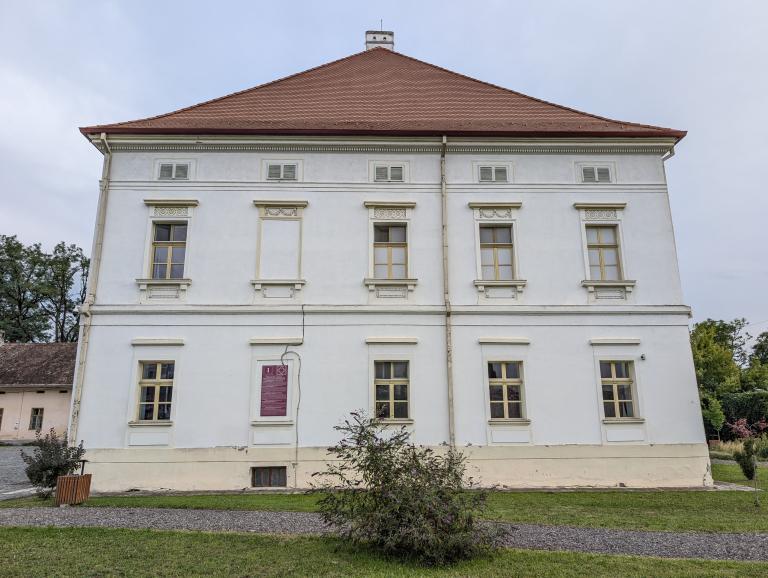 Castelul Rhedey