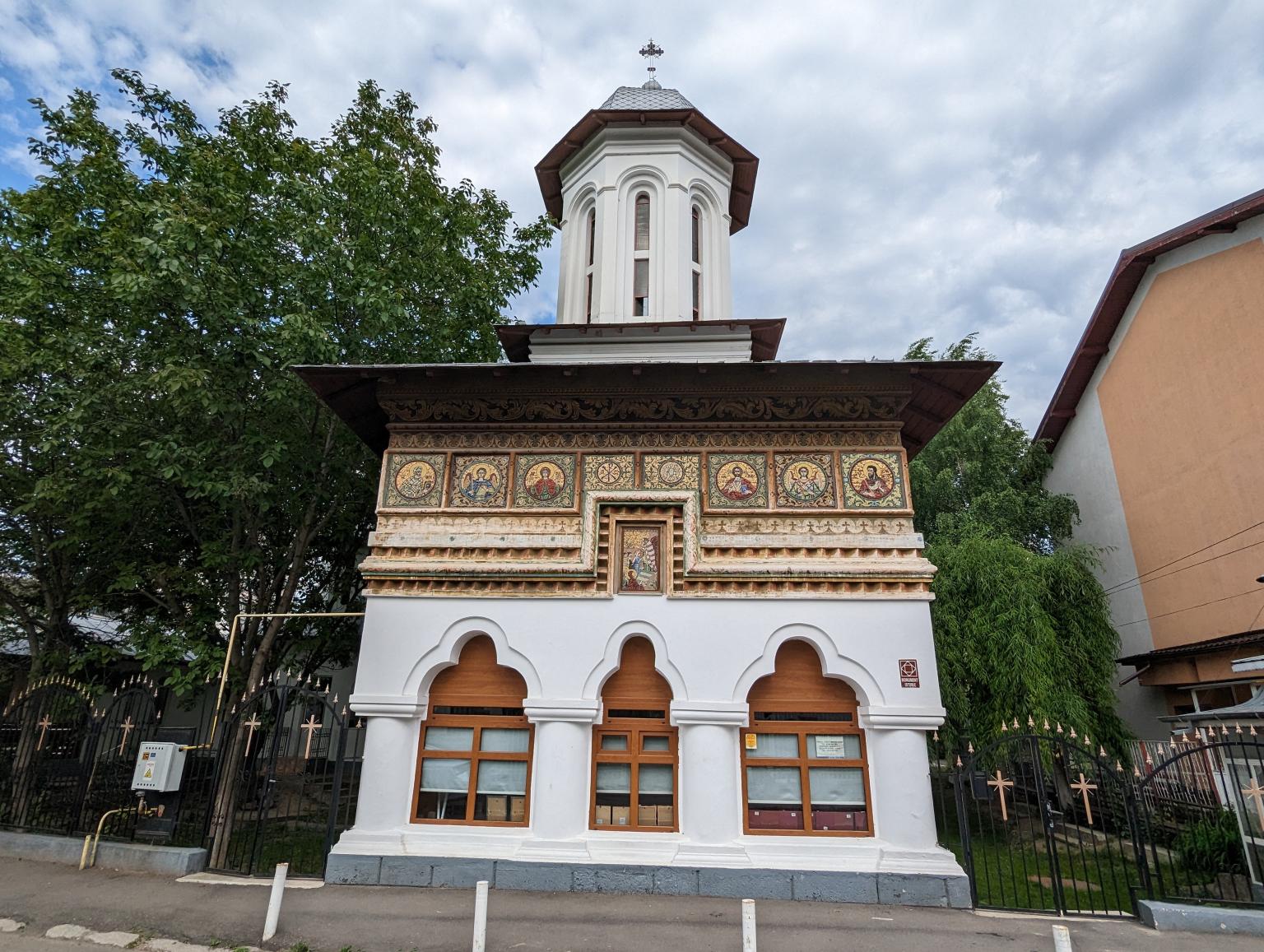 Biserica Intrarea Maicii Domnului în Biserică Ovidenia