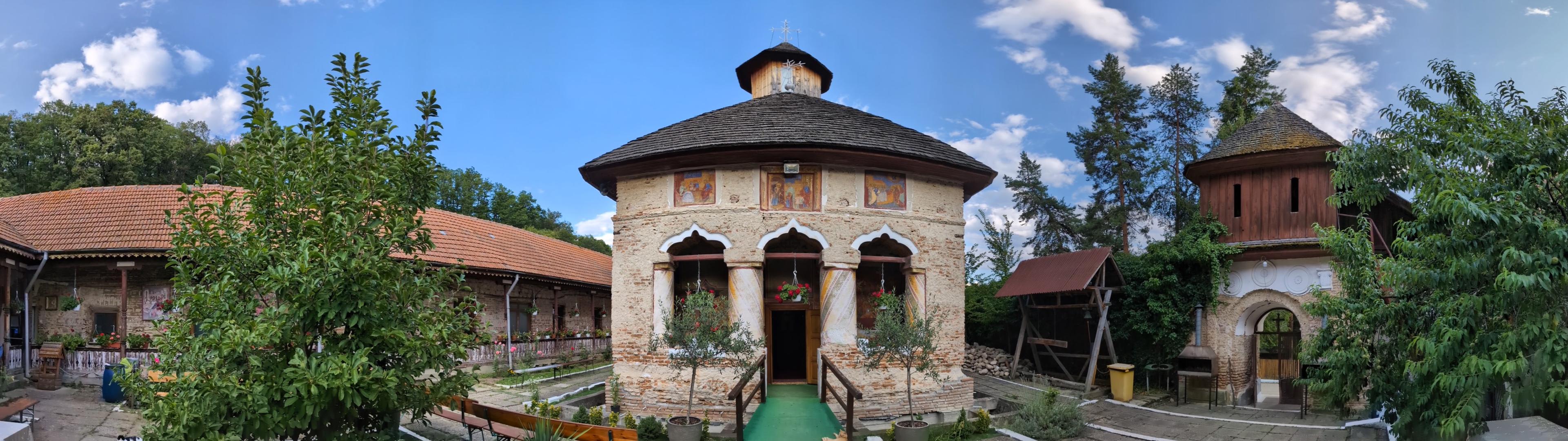 Mănăstirea Bascovele
