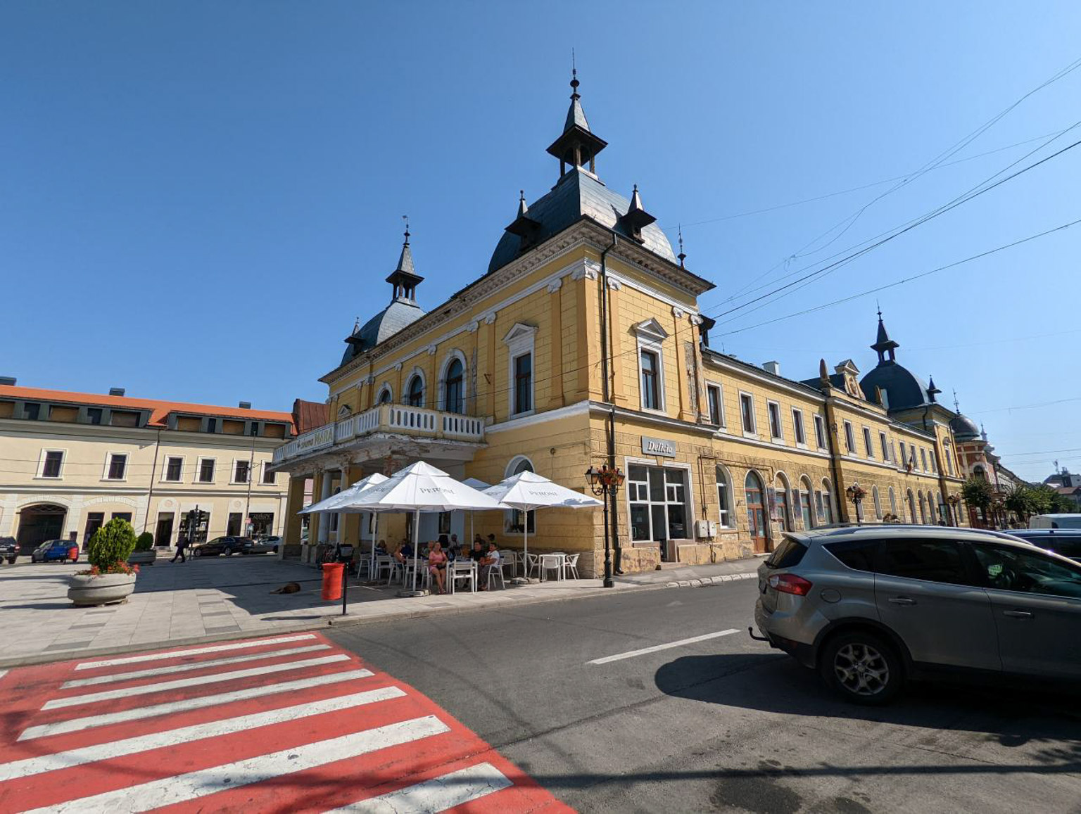 Hotel-Restaurant