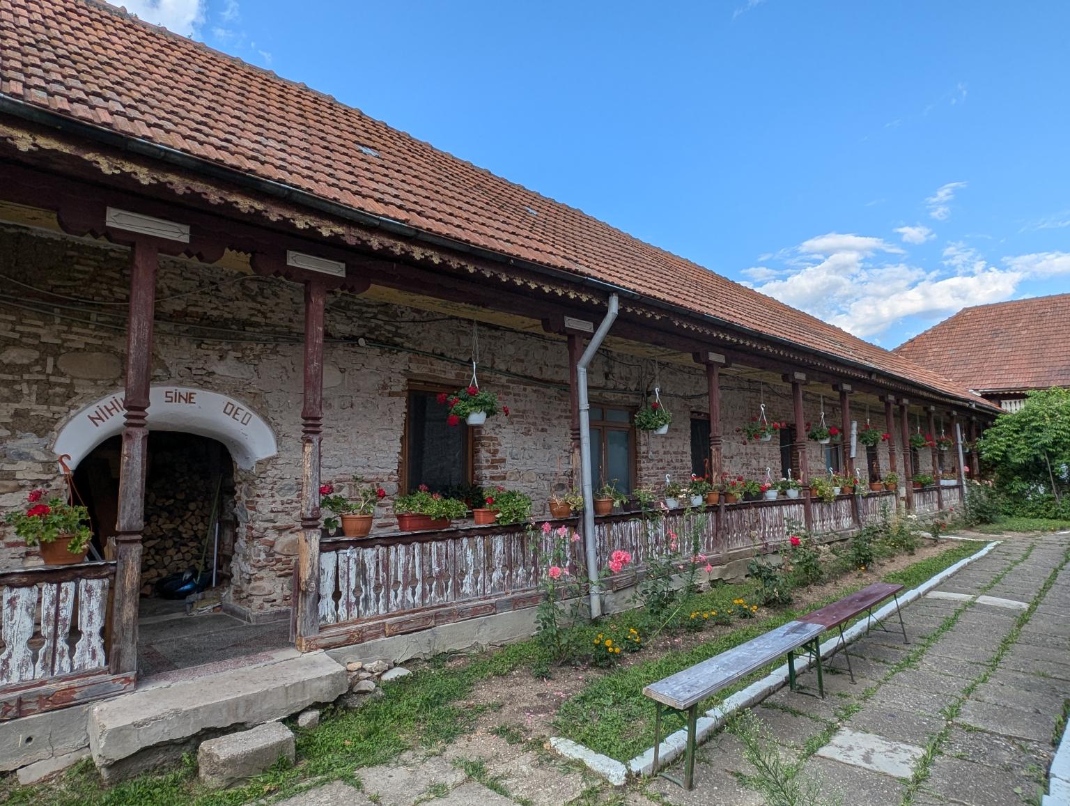 Mănăstirea Bascovele