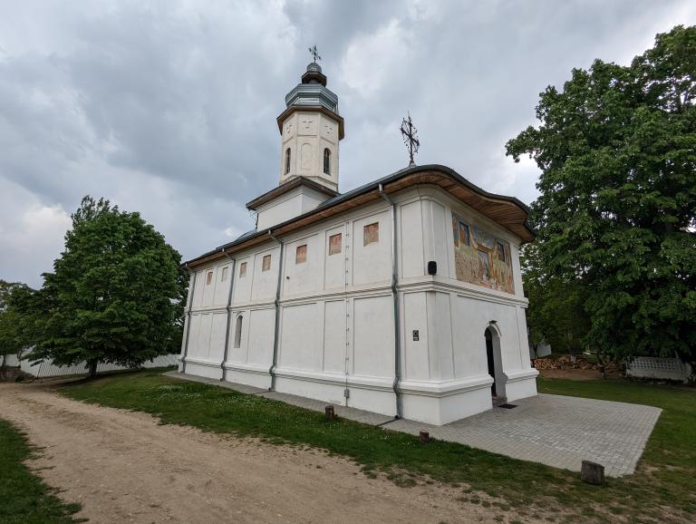 Mănăstirea Coteşti
