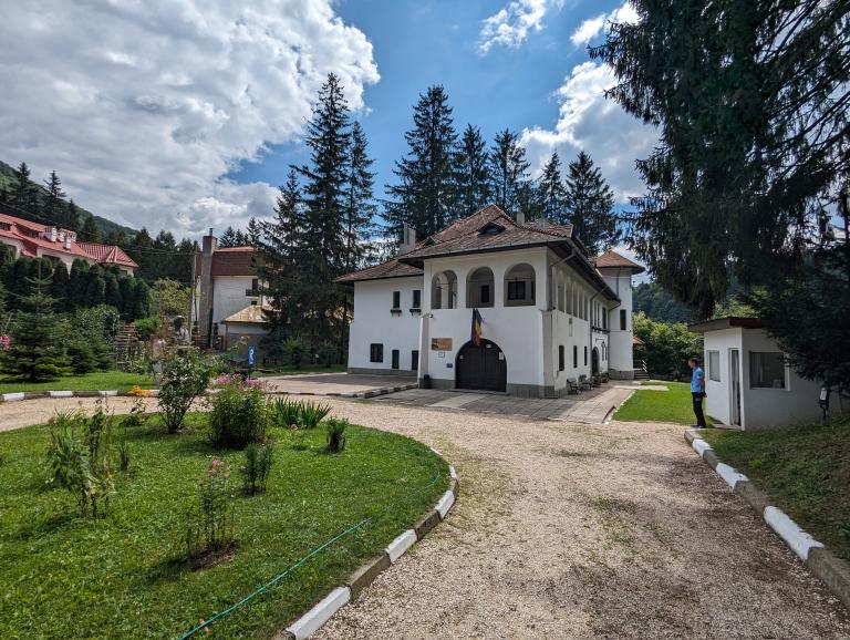 Casa Compozitorului George Enescu - Vila Luminiş