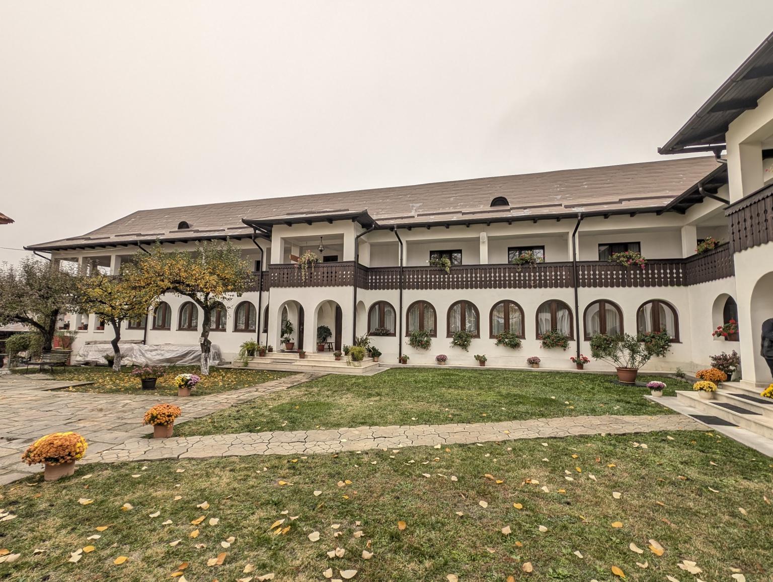 Mănăstirea Strehaia