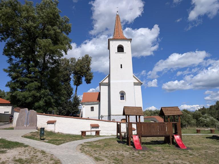 Biserica Romano-Catolică Sf. Treime