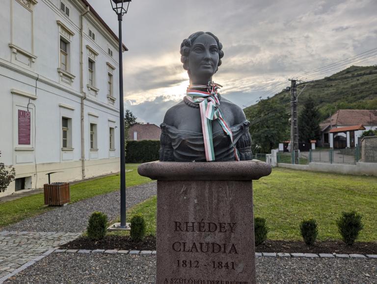 Castelul Rhedey