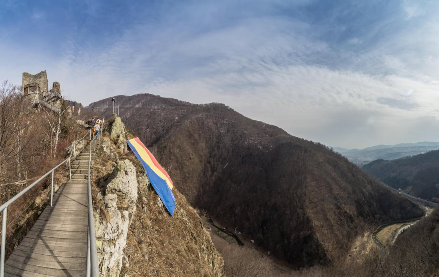 Ansamblul Cetăţii Poenari