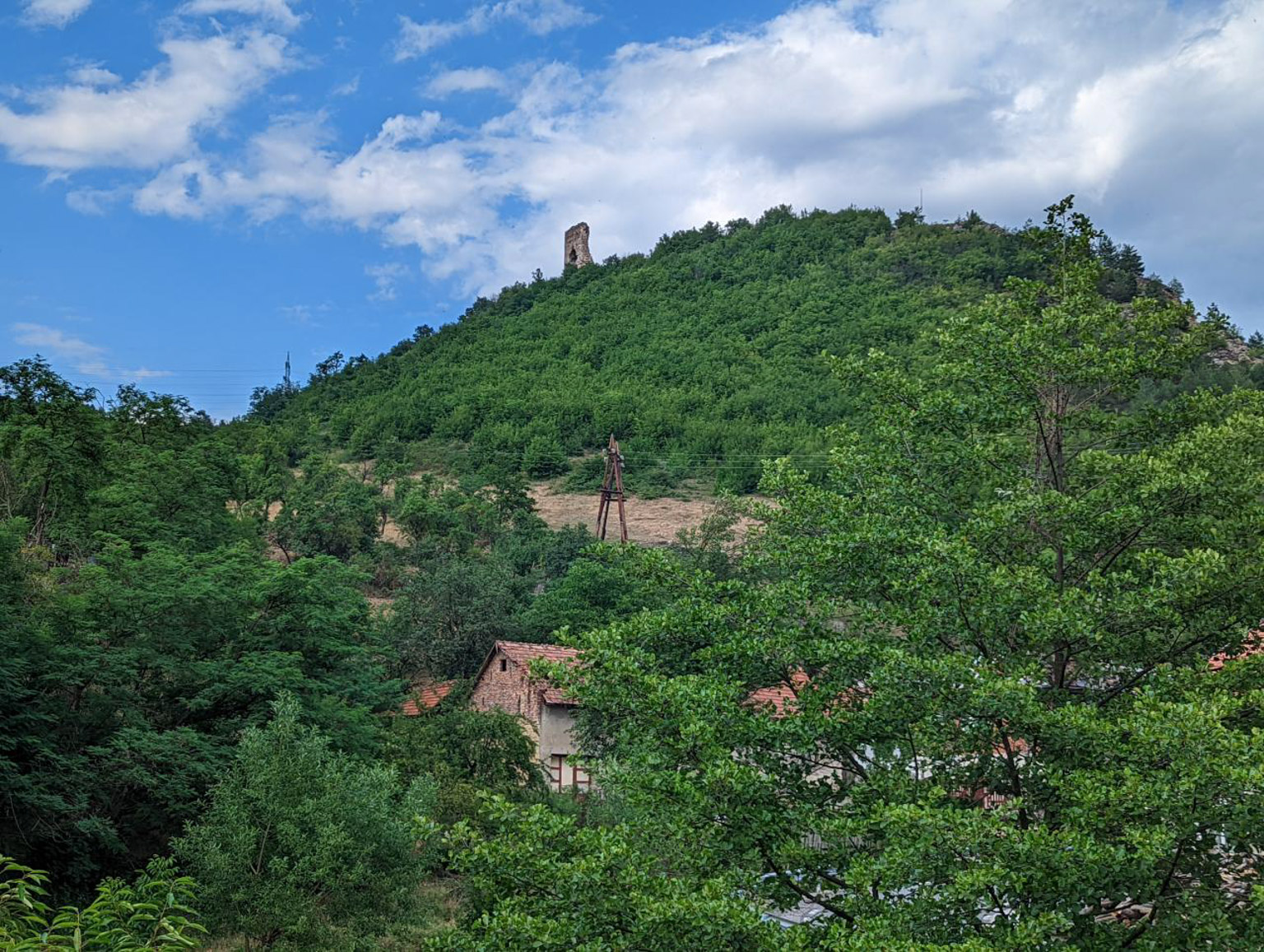 Cetatea Medievală de la Mehadia, Punct Dealul Grad