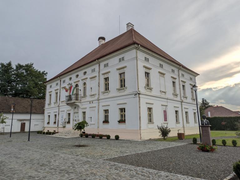 Castelul Rhedey